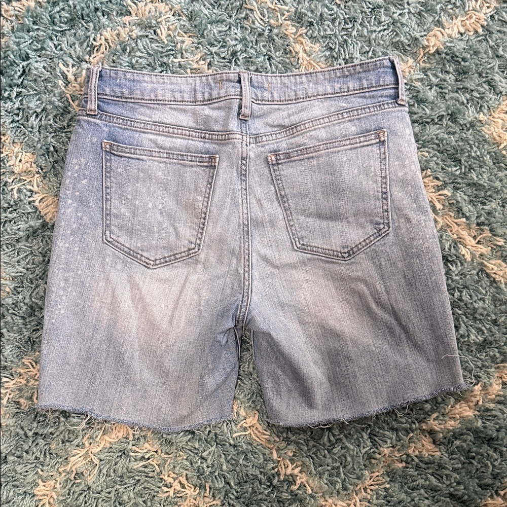 Light Wash Denim Jean Shorts - Women - Picture 2 of 2